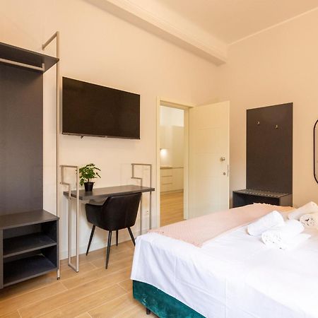 Italianflat - Navigli Suite Milão Exterior foto