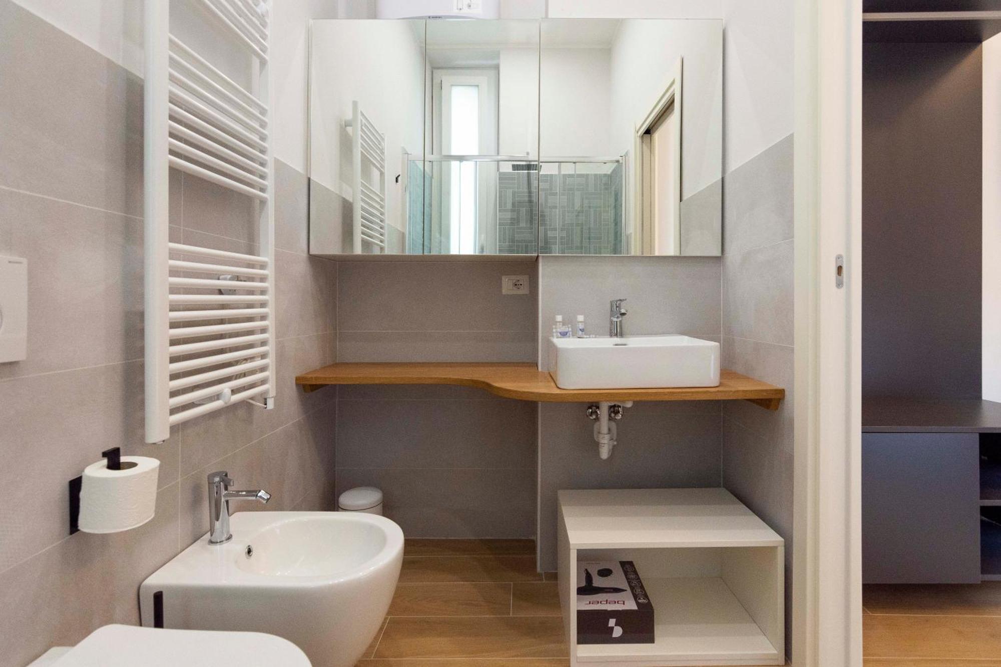 Italianflat - Navigli Suite Milão Exterior foto